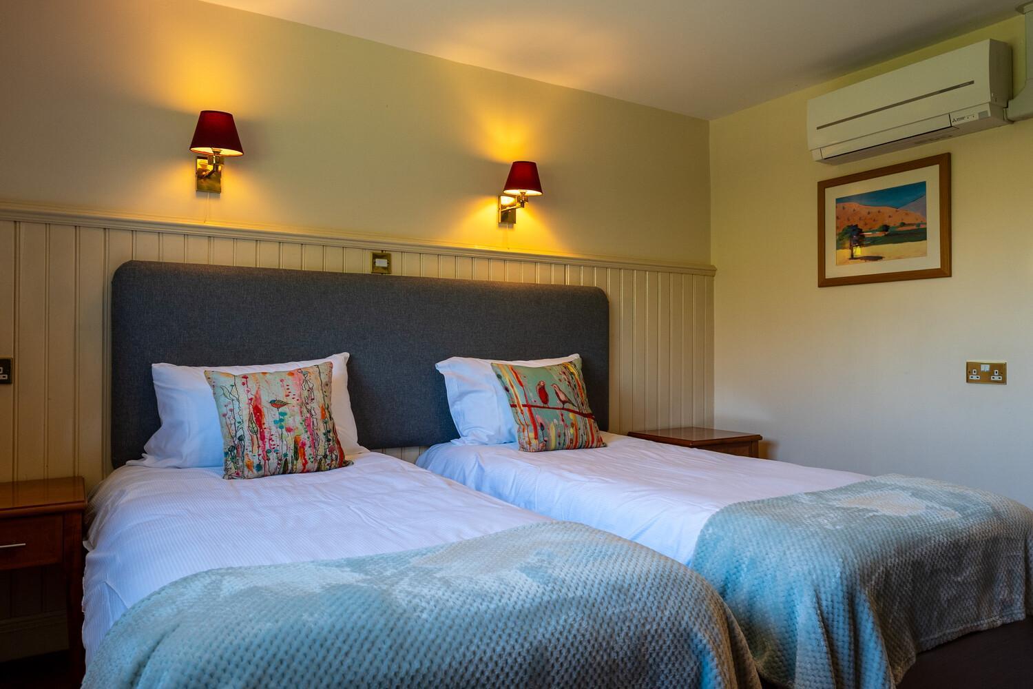 The Evenhill Hotel Кентърбъри Екстериор снимка